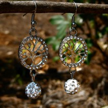 Haunted Goddess Selen Beauty RARE earrings BE sparkly and beautiful  - $18.00