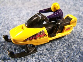 Matchbox Snowmobile 1998 - $59.81 MXN Matchbox Snowmobile 1998 - $59.81 MXN