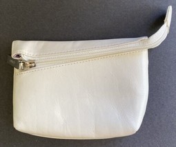 Vintage Small White Hobo Zippered  Coins Purse - £45.96 GBP