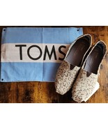 TOM&#39;S ~ Slip-On Shoes ~ Women&#39;s Size 7.5 ~ Cotton Canvas Upper ~ Snow Le... - $61.38 CAD