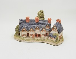 David Winter Cottages Craftsman&#39;s Cottage 1985 Great Britain 4-3/4 Inches - £12.53 GBP