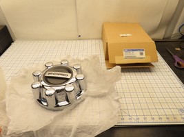 Ford HC3Z-1130-L Wheel Cover Hub Center Cap Rear Chrome 8 Lug Trucks - $94.98