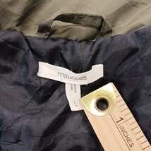 Maurices Woman’s Size Large Buffalo Plaid Flannel Quilted Vest Full Zip Pockets image 3