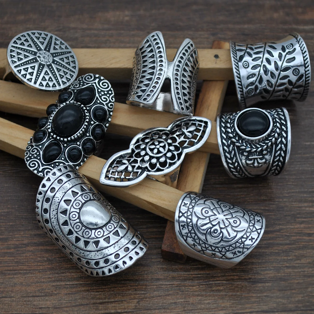 8PCS Women Vintage Rings Antique Silver Plated Carve Hollows Setting Opal Black  - £20.98 GBP