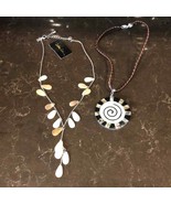 Cookie Lee genuine shell necklace + abalone swirl - $716.26 MXN