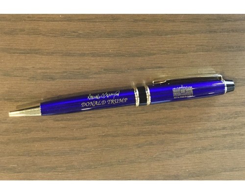 TRUMP PEN WHITE HOUSE GOLD SIGNATURE DONALD GOP REPUBLICAN PRESIDENT MAG... - $10.26