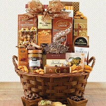 Golden Gourmet: Gourmet Gift Basket - $5,131.61 MXN