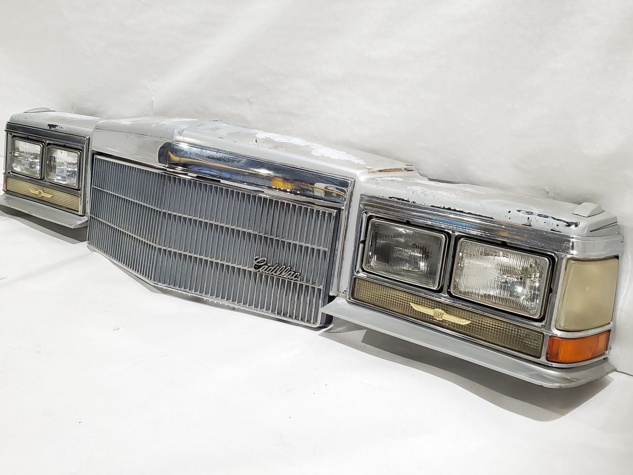 1983 1984 Cadillac Fleetwood OEM Header Panel With Grille And Headlights  Item image 3
