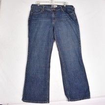 Levi Signature Jeans Low Rise Boot Cut Misses Size 16 Short - $17.99