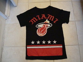 NBA Miami Heat Basketball Sportswear Fan Apparel T Shirt Size S - £12.21 GBP