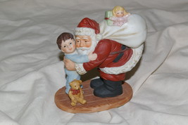 Homco Santa Hugging Boy Figurine 5261 Home Interiors &amp; Gifts - £8.01 GBP