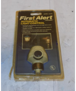 First Alert LS420 Dusk To Dawn Automatic Light Control Sensing Socket Co... - $7.92