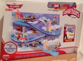 Disney Planes Micro Drifters Wall Race Track Set NEW With Dusty Micro Drifter - £20.71 GBP