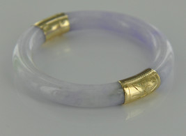 49.0 grams 14k Yellow Gold Lavander Jade Women&#39;s Bangle Bracelet - $57,745.78 MXN