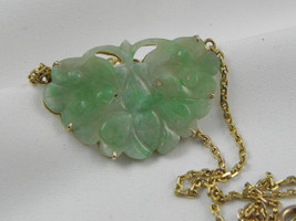 Beautiful Vintage 14K Gold Pendant And Chain With Carved Jade Butterfly - £1,052.58 GBP