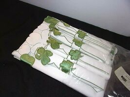 Green Applique Shamrocks Tablecloth + 4 Napkins Irish Celtic NEW Cloth 3... - $28.66