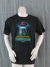 American Tourist Shirt - Devil&#39;s Tower Wyoming UFO Graphic - Men&#39;s Large - £35.18 GBP