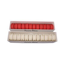 Red Velvet and Vanilla Macaron Cookie Gift Box, 24 Count - £31.37 GBP