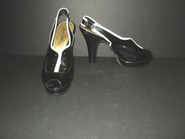 Sam Edelman Size 8 M Heels Black Patent Leather 4 1/4&quot; Heels Shoes Pumps #214437 - £16.21 GBP
