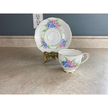 Roslyn Fine Bone China England Vintage Hand Painted Floral Tea Cup And Saucer Se - £11.72 GBP
