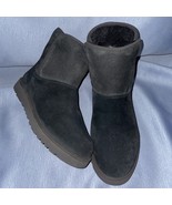 UGG Black Twinface Suede Shearling Ankle Boot CORY S/N 1013437, Women 6  - $1,501.54 MXN