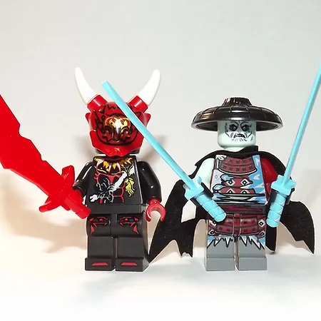 Gift Toys Blizzard Sowrd Master and Oni Mask of Vengeance Ninjago Minifigure  - £9.81 GBP