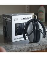 34dB NRR Ear Muffs Compact Hearing Protection for Shooting Mowing Work N... - $700.34 MXN