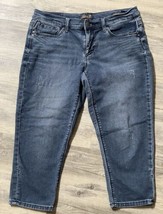 Seven7 Capri Jeans Girlfriend Medium Wash Denim Size 10 Distressed - £11.37 GBP