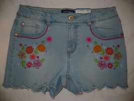 Arizona Girls Jean Shorts Size 16 Regular Scallop Embroidery Adjustable Waist - £15.58 GBP
