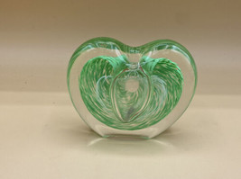 Art Glass Heart Bud Vase 3” Paperweight Sommerso Green Swirl Clear - £14.50 GBP