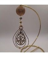 Gold tone, faux pearl homemade pottery clip-on charm - mbarnes productions - $9.85 CAD