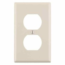 Leviton 1-Gang Duplex Outlet Wall Plate, Light Almond - £0.76 GBP