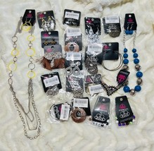 Wholesale Lot 20PC Paparazzi Jewelry Necklace Sets Earrings Bracelets - £27.25 GBP