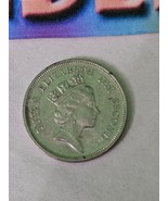 1987 Queen Elizabeth The Second Hong Kong One Dollar Coin Money - £7.77 GBP