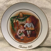 1983 Avon Christmas Memories Plate ~ “Enjoying The Night Before...” ~ 22K Trim - £5.53 GBP