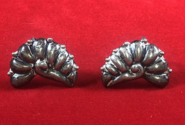 Vtg J Comes Mexico Sterling Silver Screw Back Earrings Angel Wings or Shell - $21.78