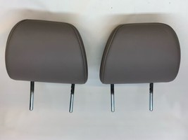 11-17 HONDA ODYSSEY Center Second 2nd Row SEAT Headrest Pair light GRAY - £115.02 GBP