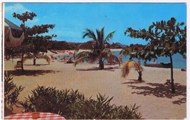 Jamaica Caribbean Island Postcard Montego Bay Half Moon Beach - $3.95