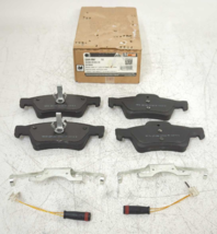 New Omni Craft Rear Brake Pad Set 2003-2014 Cl Es Sl S Class GAMZ-2V200-CE - £21.44 GBP