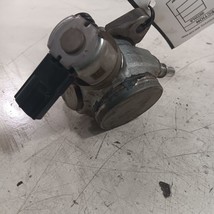 Gas Fuel Pump Engine Mounted 2.0L VIN 2 8th Digit Fits 12-18 Ford Focus - $59.94