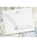 Apple Magic Keyboard for iPad Pro 11‑inch MWR03LL/A (M4 &amp; M5) A2975 Whit... - $191.99