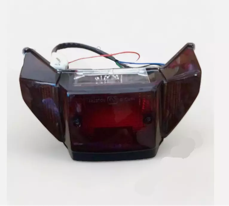 135 REAR MILI SIGNAL LAMP + TAIL LAMP COVER LENS ASSY YAMAHA RXZ DHL EXP... - $73.50