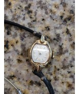Vintage TIMEX Ladies Watch W/ Hadley 1-20 12k Gf Band - $29.69