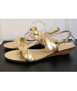 Talbots CAPRI TWIST MINI WEDGE SANDALS Gold METALLIC LEATHER Size 9M Low... - $40.53 CAD