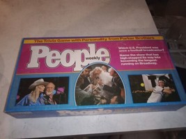 1984 People Weekly Trivia Family Board Game Parker Bros  80s complete - £19.54 GBP