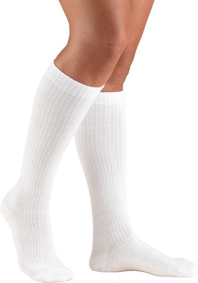 TRUFORM Ladies Comfort Casual Support Socks 10-20mmHg (White) Large - $14.55