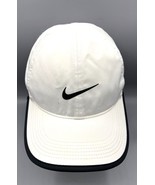 Nike Dri-Fit Womens White Baseball Cap HatFeatherlight Dri-Fit - $275.20 MXN