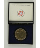 Vintage 1972 American Bicentennial Commemorative Medal Coin George Washi... - £7.72 GBP