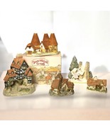 Vintage David Winter Cottages Collectible Handmade Ceramic Set/5 Home Decor - $49.99