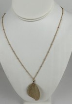 Necklace Gold Tone Mesh Leaf Pendant Knotted Chain 4&quot; Ext Lobster Claw - £5.98 GBP